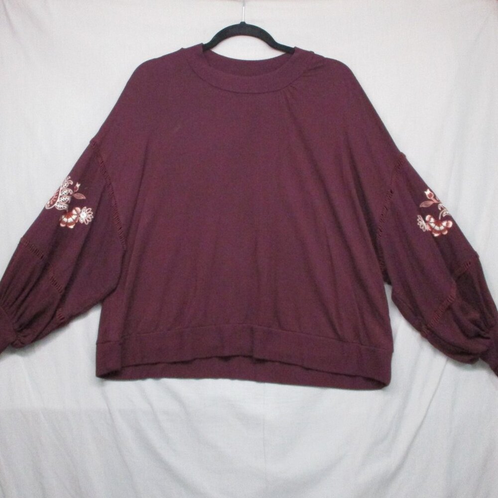Mi Ami BOHO Floral‎ Embroidery  Bell Sleeve Blouse Burgundy Women Size | L